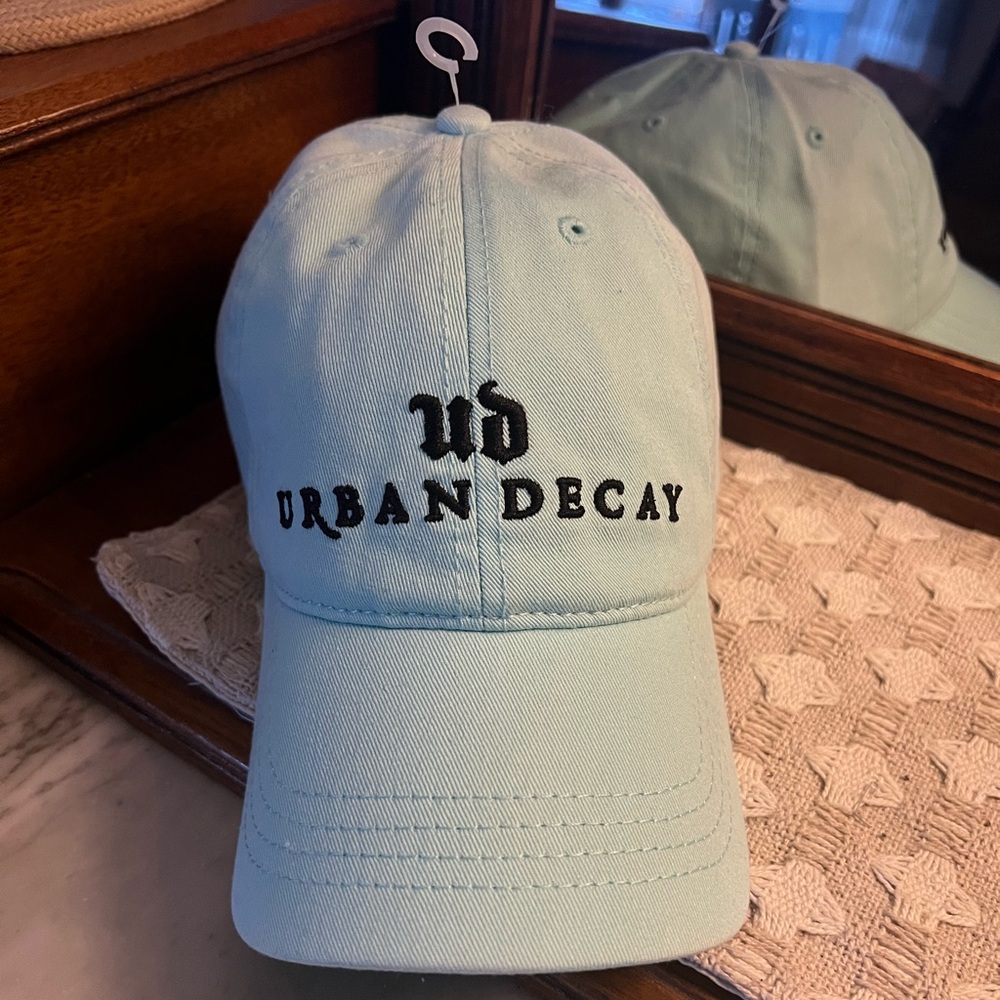 URBAN DECAY Cosmetics Embroidered Logo Ball Cap Adjustable Back Light Blue Adult